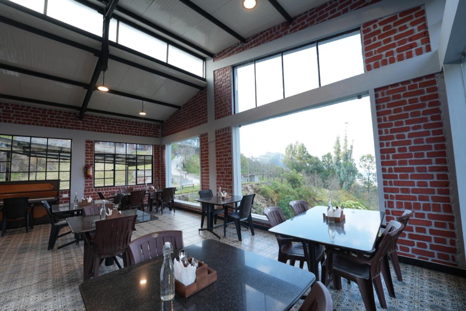 Aura Crimson Vistas Hotel Kodaikanal Luaran gambar