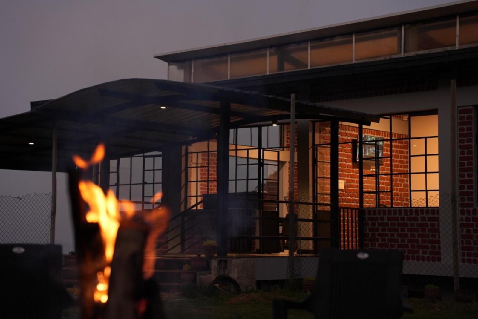 Aura Crimson Vistas Hotel Kodaikanal Luaran gambar