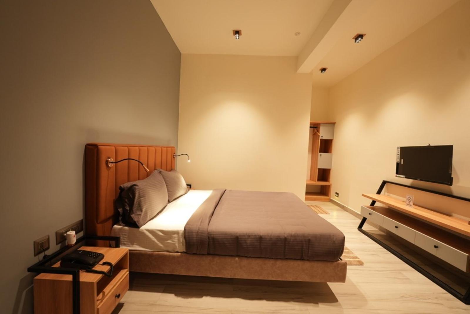 Aura Crimson Vistas Hotel Kodaikanal Bilik gambar