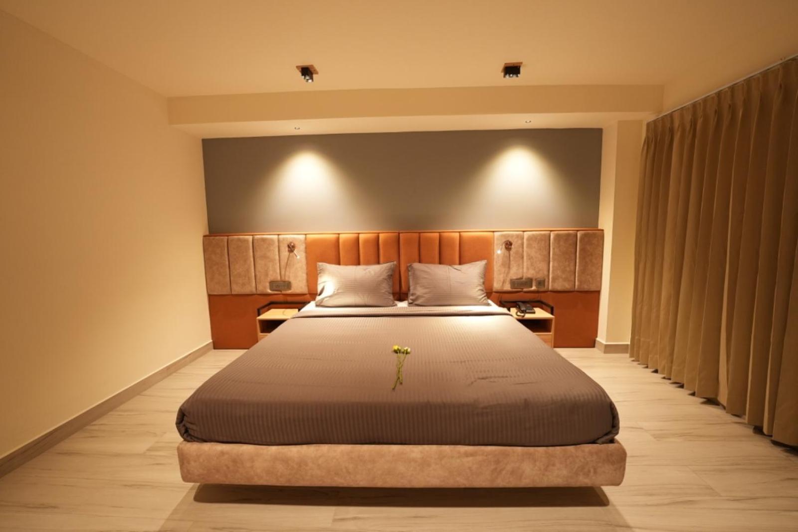 Aura Crimson Vistas Hotel Kodaikanal Bilik gambar